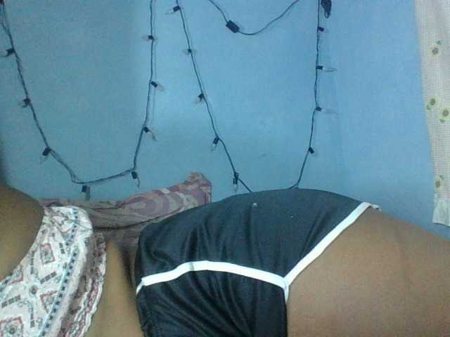 Miarizou live cam on BongaCams