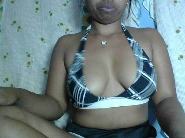 Miarizou live webcam show