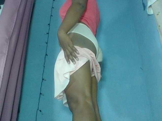 Miarizou live webcam show