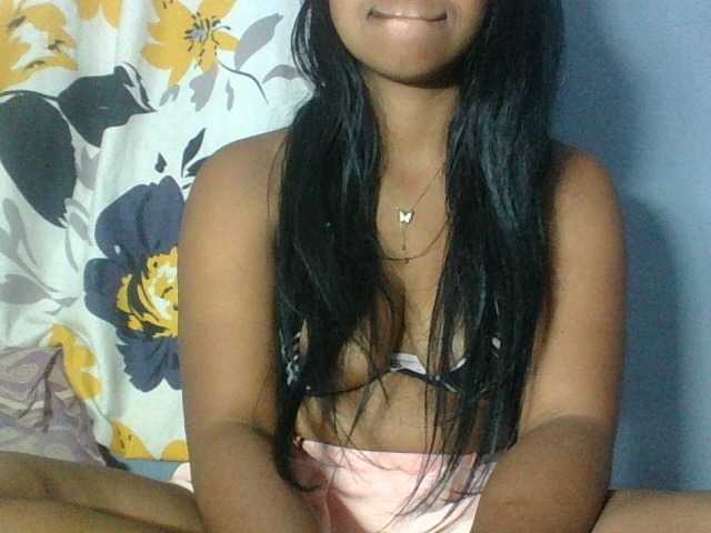 Miarizou live cam on BongaCams