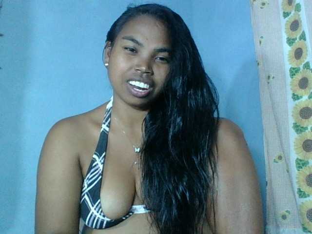 Miarizou live webcam show