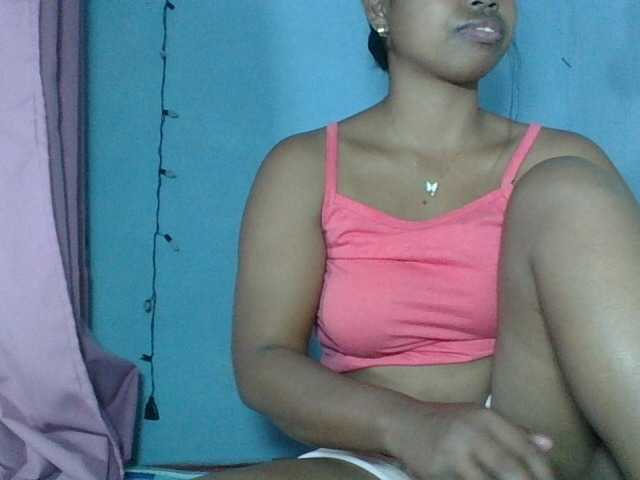 Miarizou live webcam show