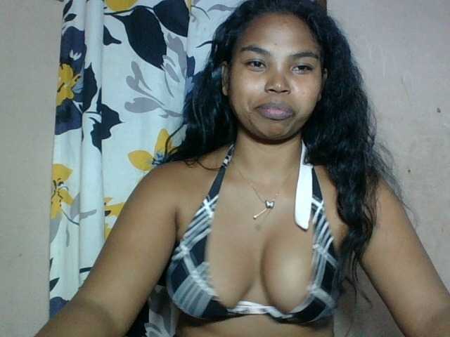 Miarizou's BongaCams show and profile