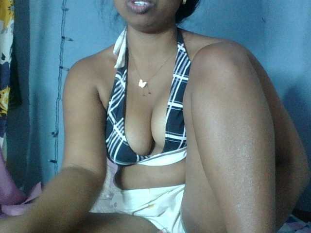 Miarizou live webcam show
