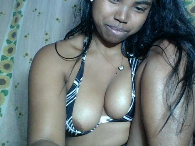 Miarizou live webcam show