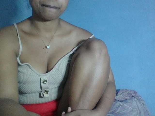 Miarizou live cam on BongaCams