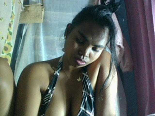 Miarizou live cam on BongaCams