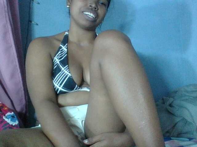 Miarizou live webcam show