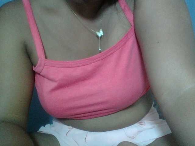 Miarizou Live-Cam auf BongaCams