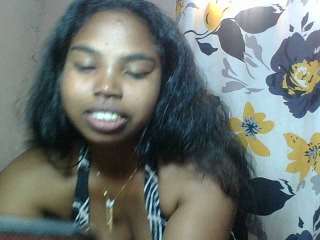 Miarizou's BongaCams show and profile