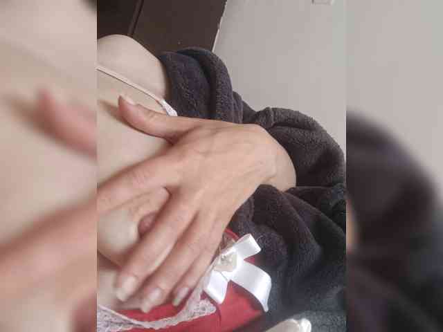 Cleopatra2311 webcam