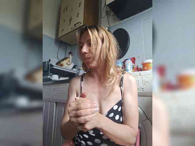 Cleopatra2311 webcam