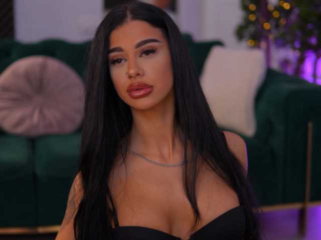 ArinaRhodes