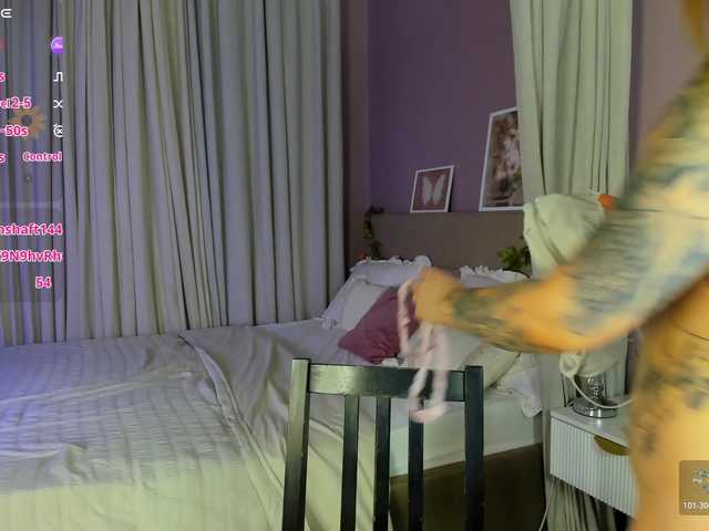 Rina-Panic live cam on BongaCams
