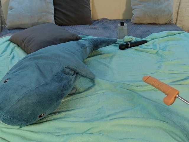 KIKIKrash live webcam show