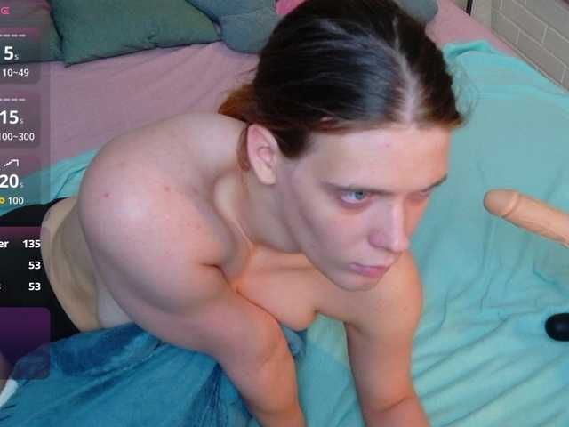 KIKIKrash live cam on BongaCams