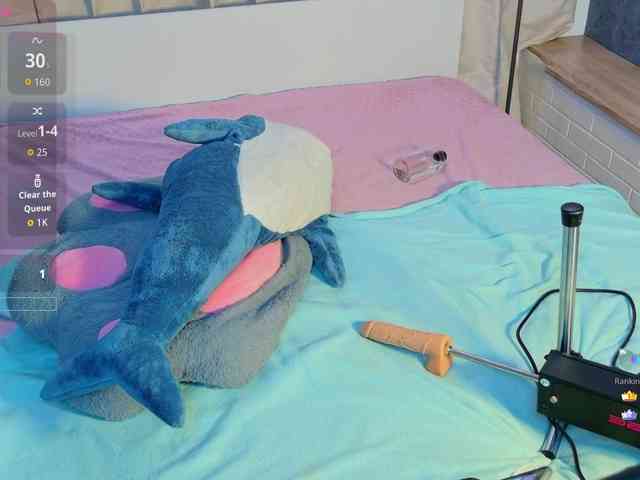 KIKIKrash webcam