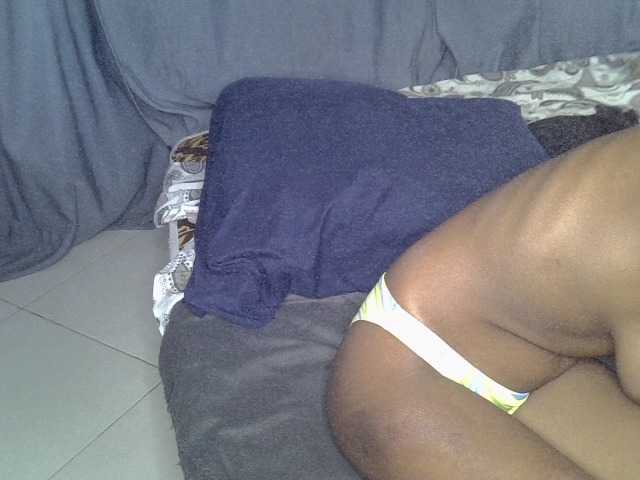 Cynne live cam on BongaCams