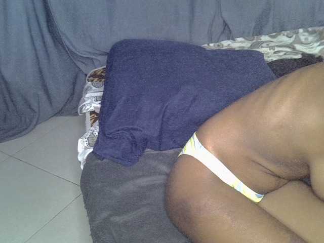 Cynne live cam on BongaCams