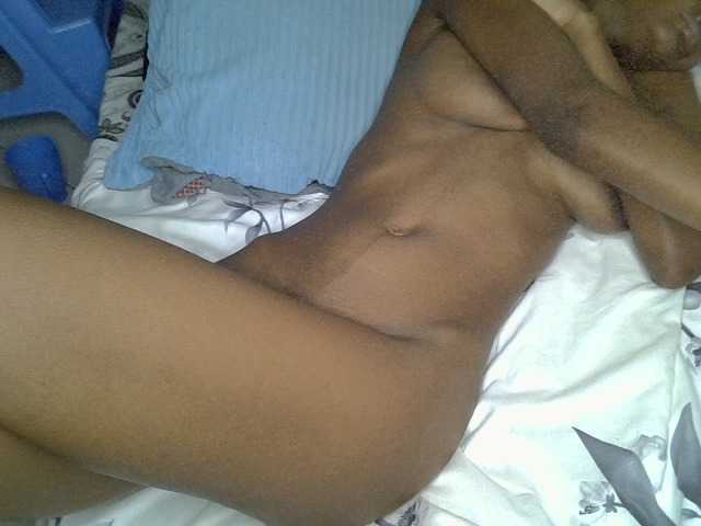 Cynne live cam on BongaCams