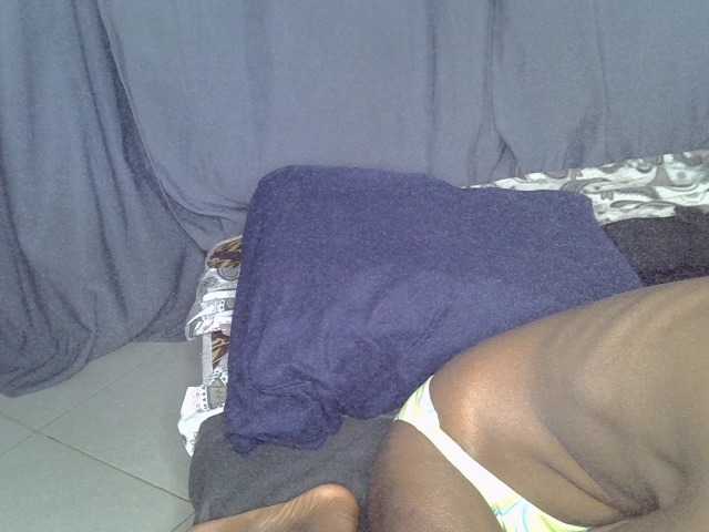 Cynne live cam on BongaCams