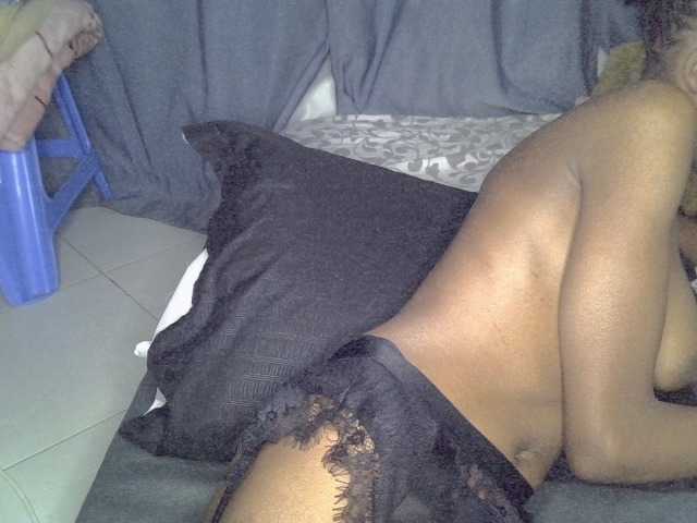 Cynne live cam on BongaCams