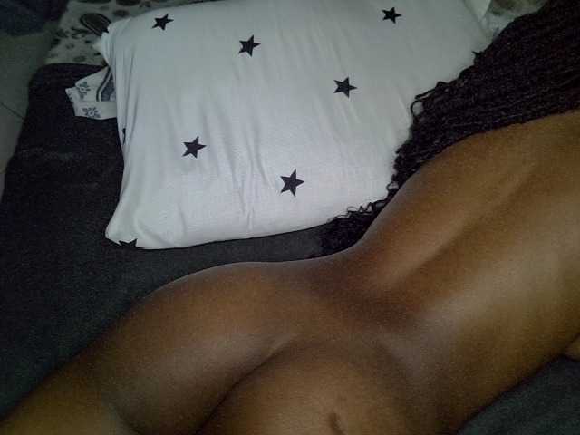 Cynne live cam on BongaCams