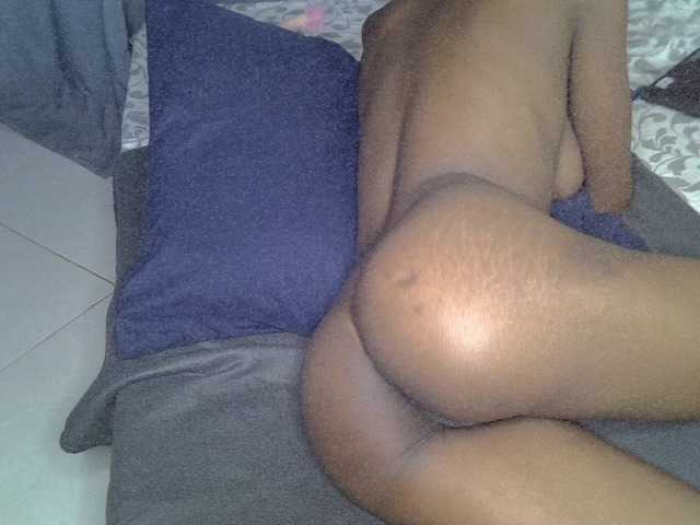 Cynne live cam on BongaCams