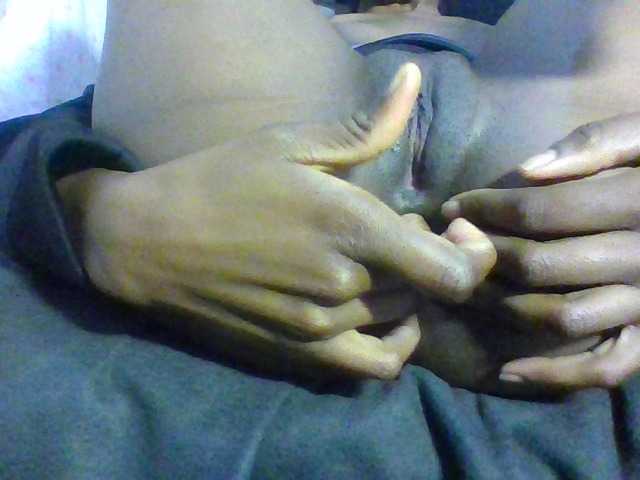 Cynne live cam on BongaCams