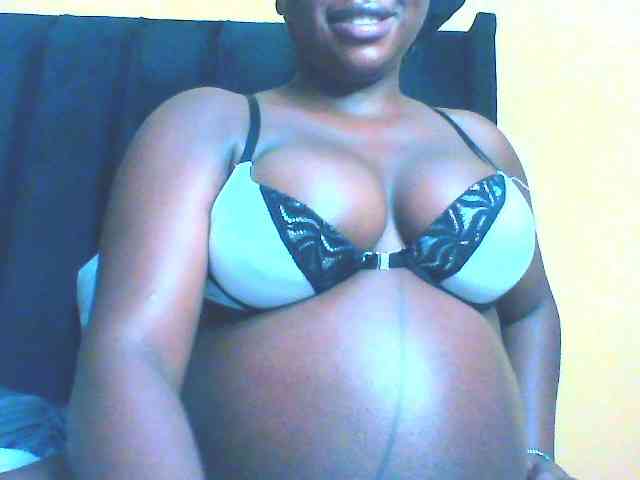 EboniesBelle