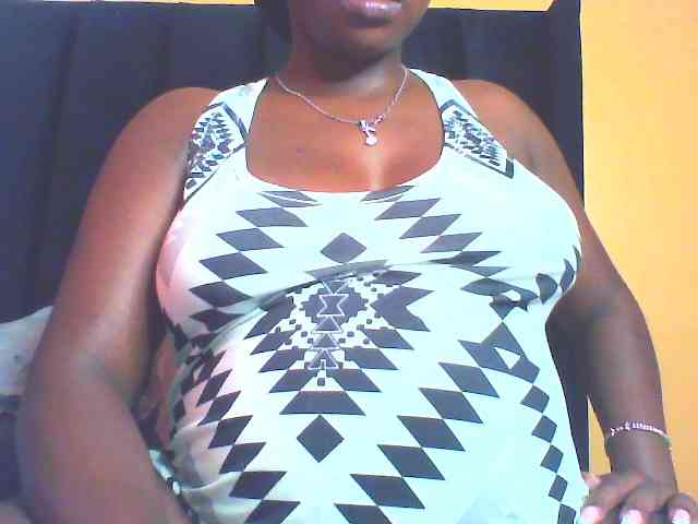EboniesBelle