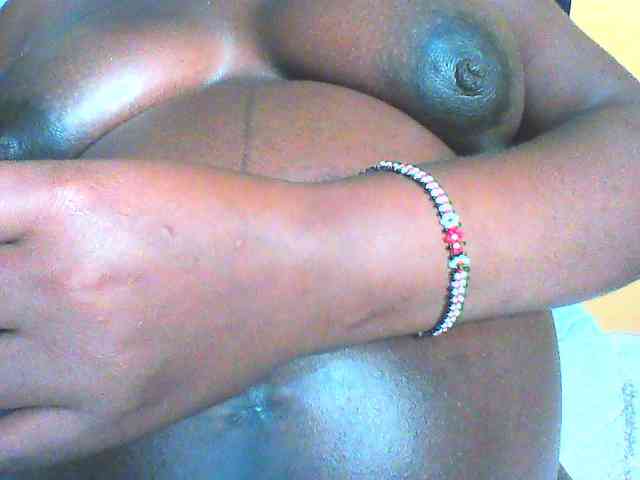 EboniesBelle EboniesBelle