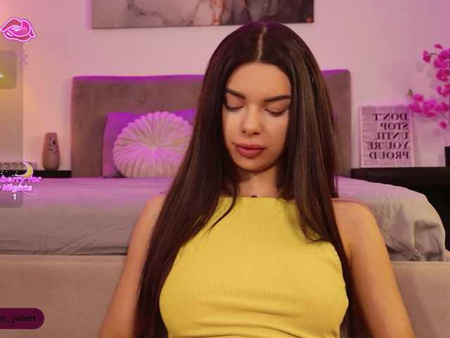 Jelly-beanss's BongaCams show and profile