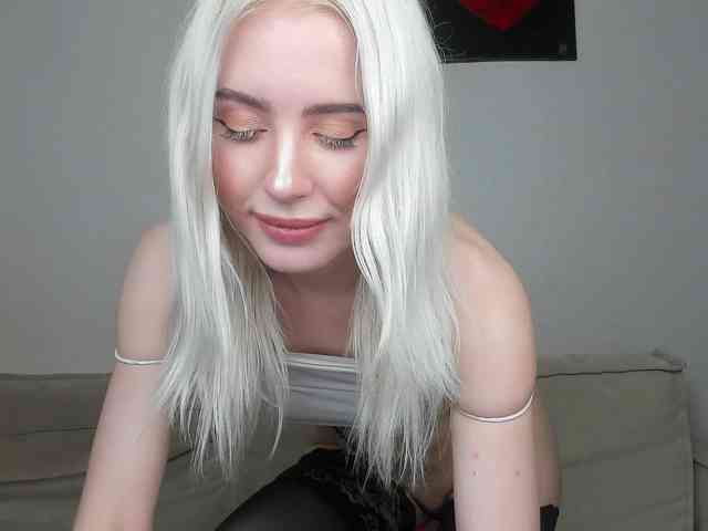 daeneryy webcam