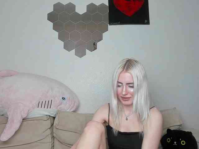 daeneryy webcam