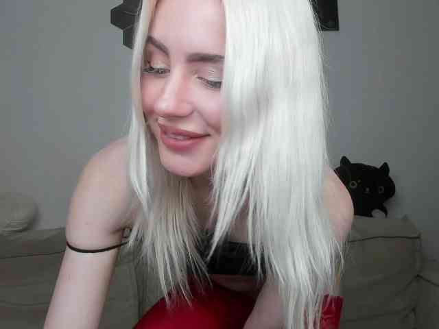 daeneryy Sex Cam Show