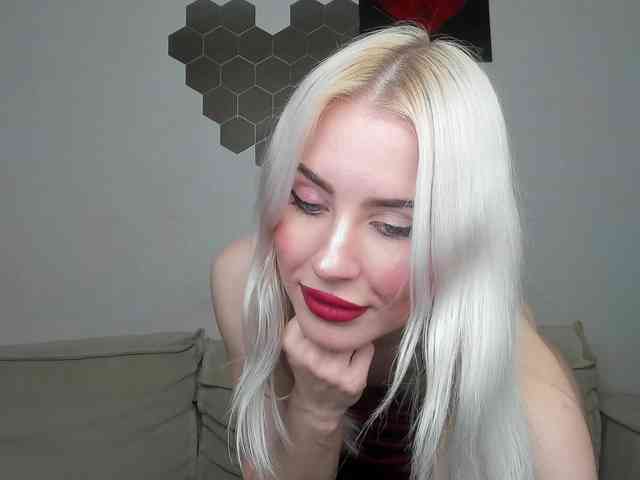 daeneryy webcam