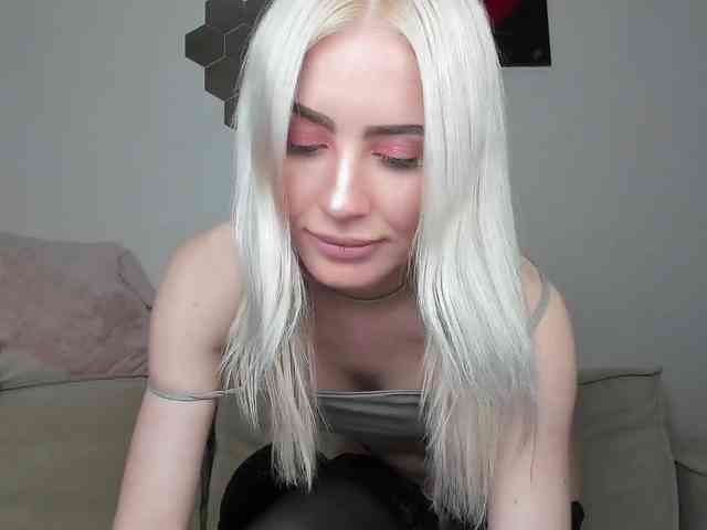 daeneryy webcam
