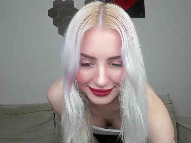 daeneryy webcam