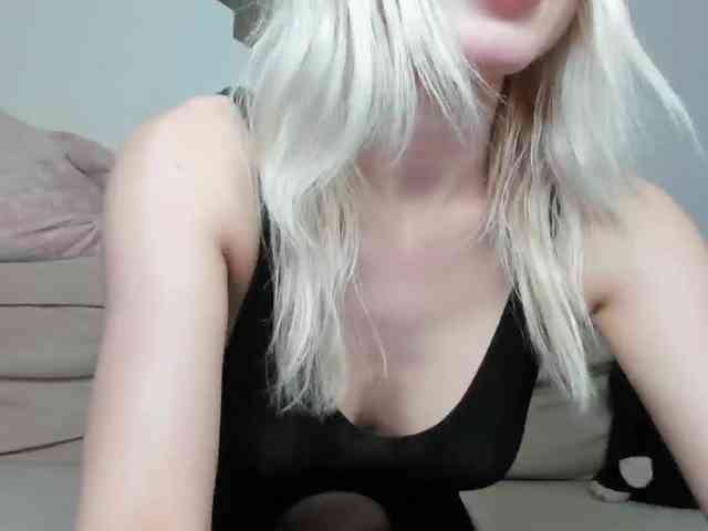 daeneryy webcam