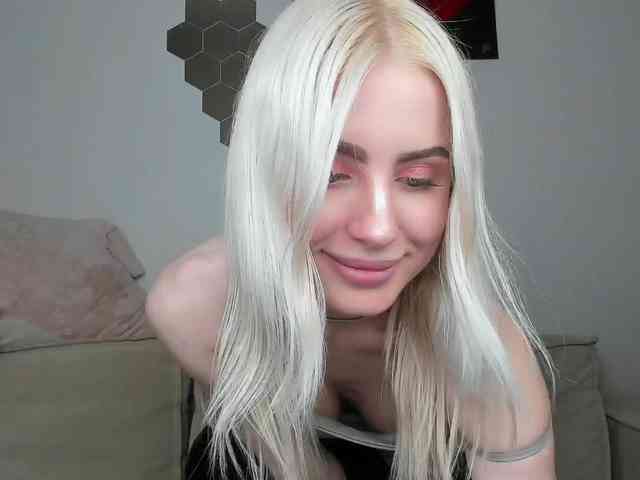daeneryy webcam