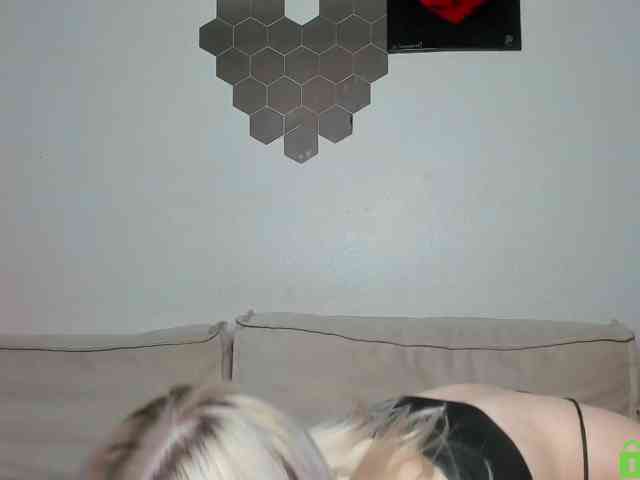 daeneryy webcam