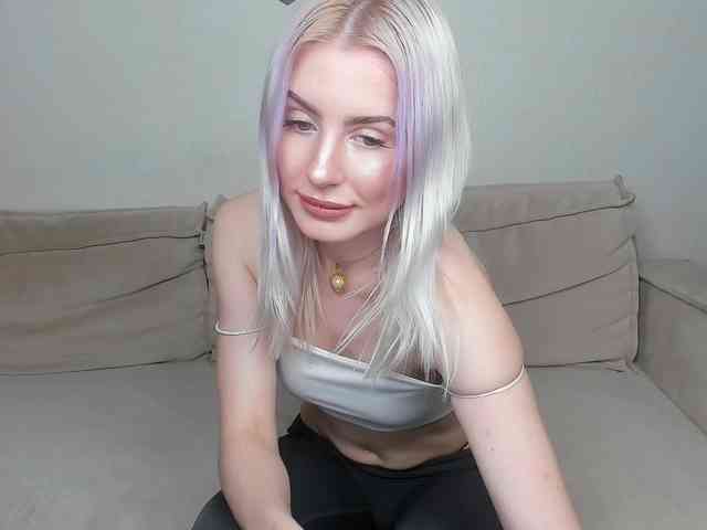 daeneryy webcam