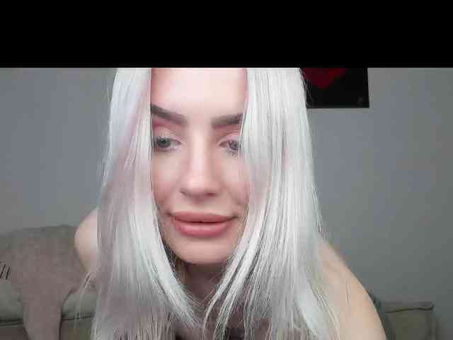 daeneryy webcam
