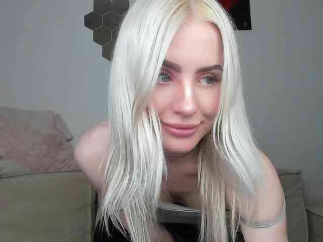 daeneryy webcam