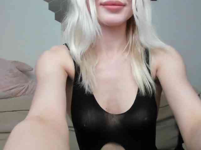 daeneryy webcam