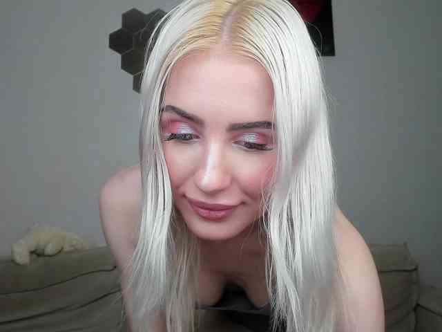 daeneryy webcam