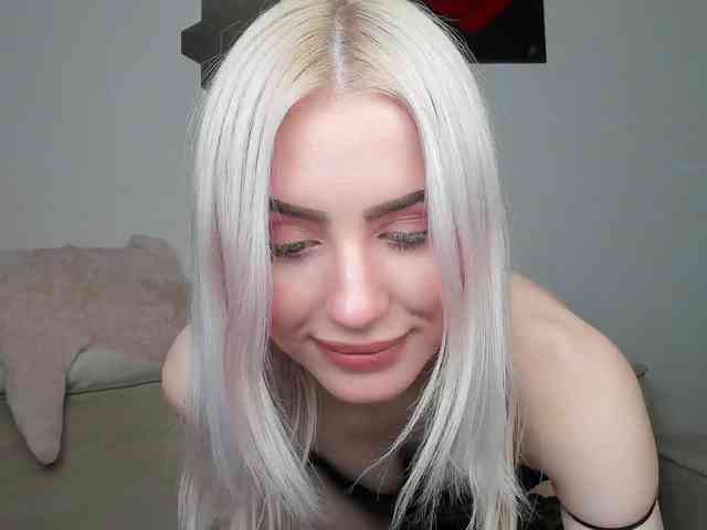 daeneryy webcam