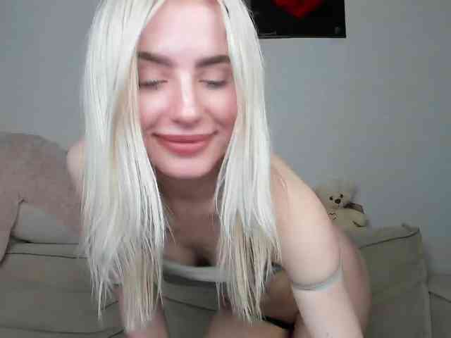 daeneryy webcam