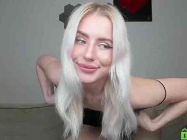 daeneryy webcam